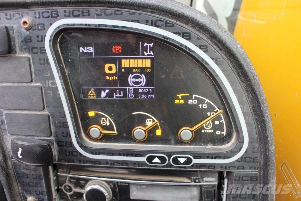 JCB 536-60 Agri-Plus 農業用伸縮臂裝載機