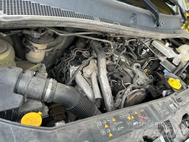 Renault DCI 165 廂式貨物運輸車