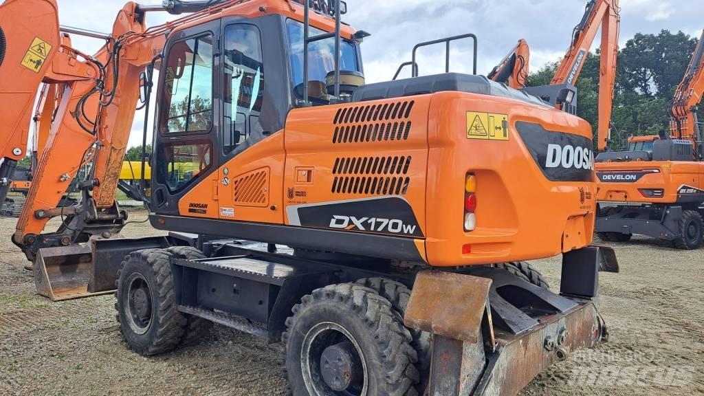 Doosan DX 170 W 旋轉式挖土機/掘鑿機/挖掘機