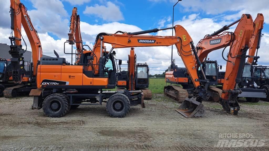Doosan DX 170 W 旋轉式挖土機/掘鑿機/挖掘機