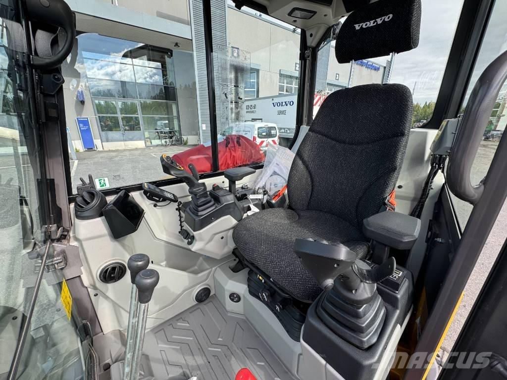 Volvo ECR 50 F 小型挖土機/掘鑿機<7t(小型挖掘機)