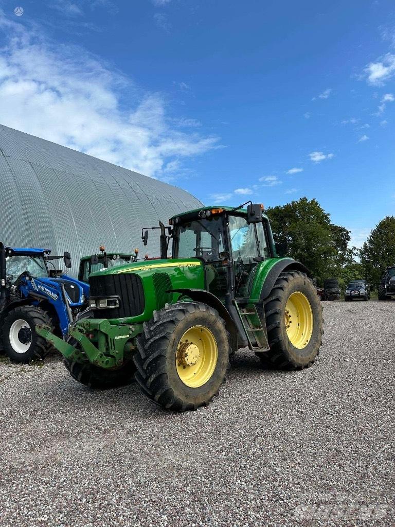 John Deere 6820 AP 曳引機