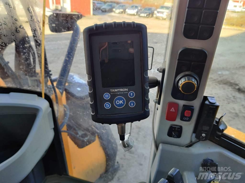 JCB 457HT 輪胎式裝載機