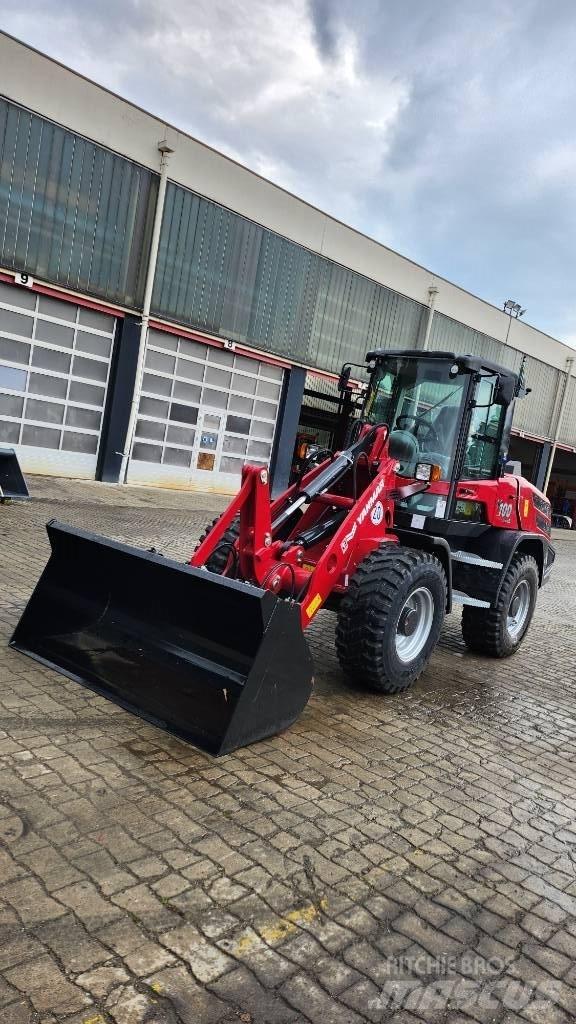 Yanmar V100/5 輪胎式裝載機