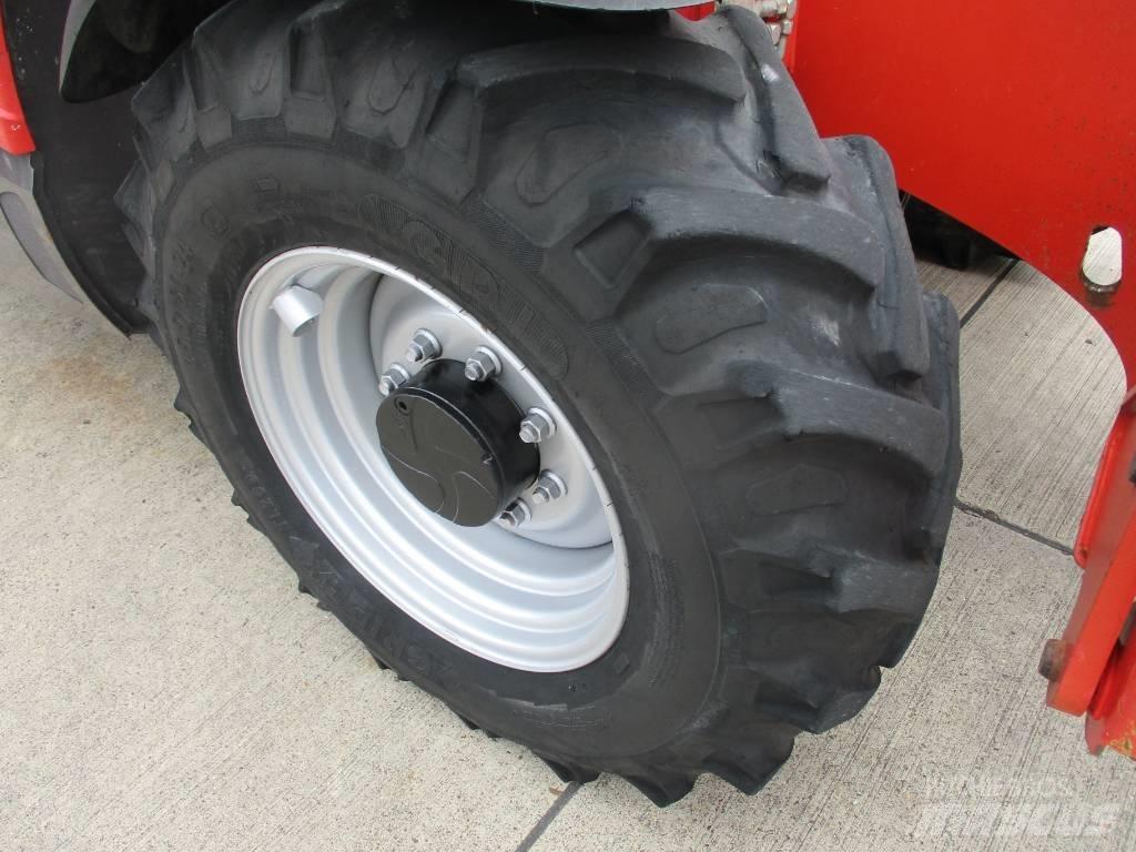 Manitou MT 1440 (014) 伸縮臂操作車