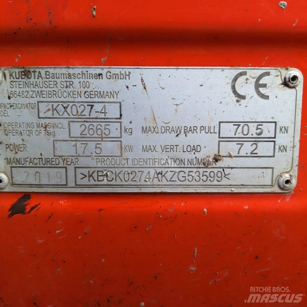 Kubota KX 027-4 小型挖土機/掘鑿機<7t(小型挖掘機)