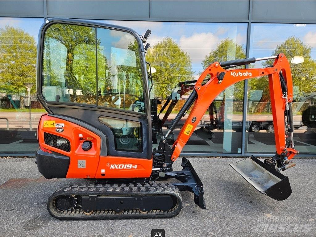 Kubota KX 019-4 小型挖土機/掘鑿機<7t(小型挖掘機)