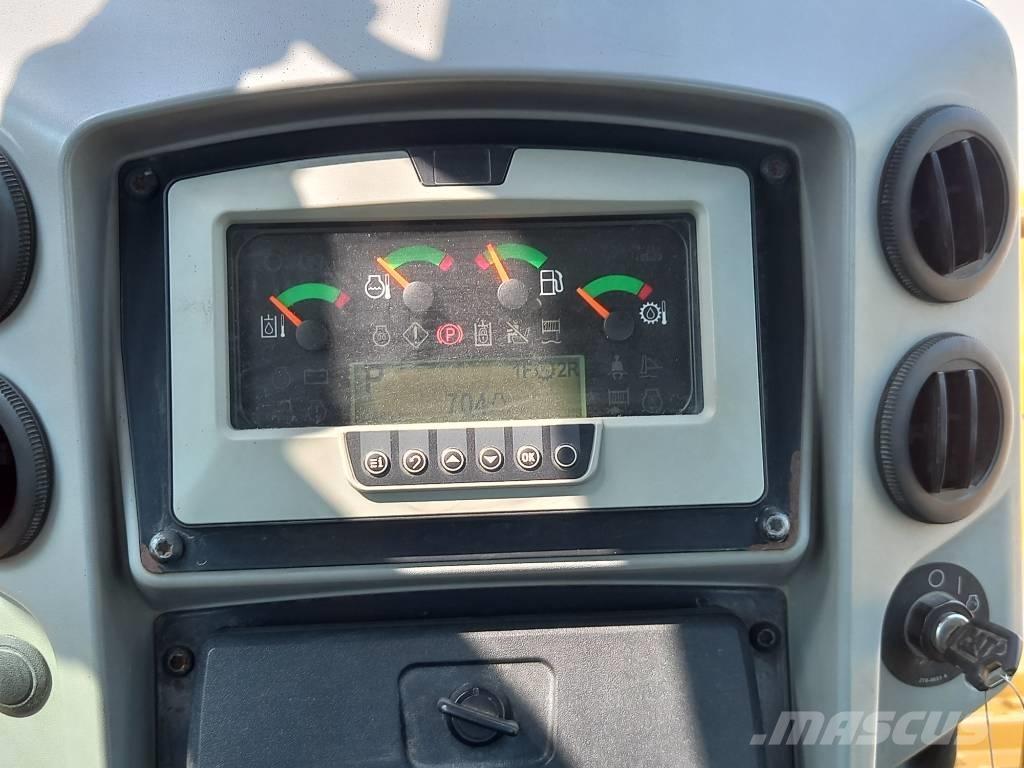 CAT D8T (Jebel Ali) 履帶推土機