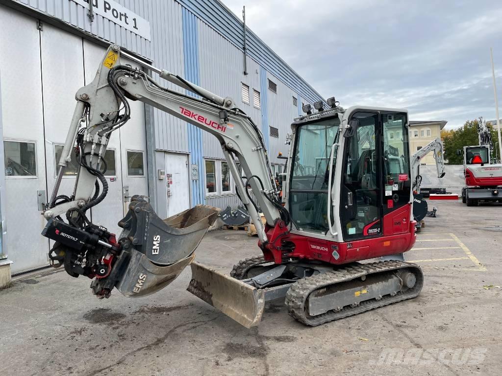 Takeuchi TB 235-2 小型挖土機/掘鑿機<7t(小型挖掘機)