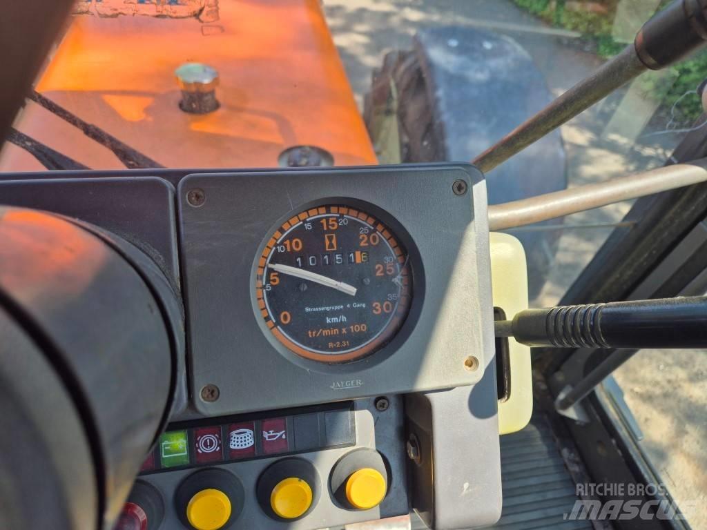 Renault 133.14 TX 曳引機
