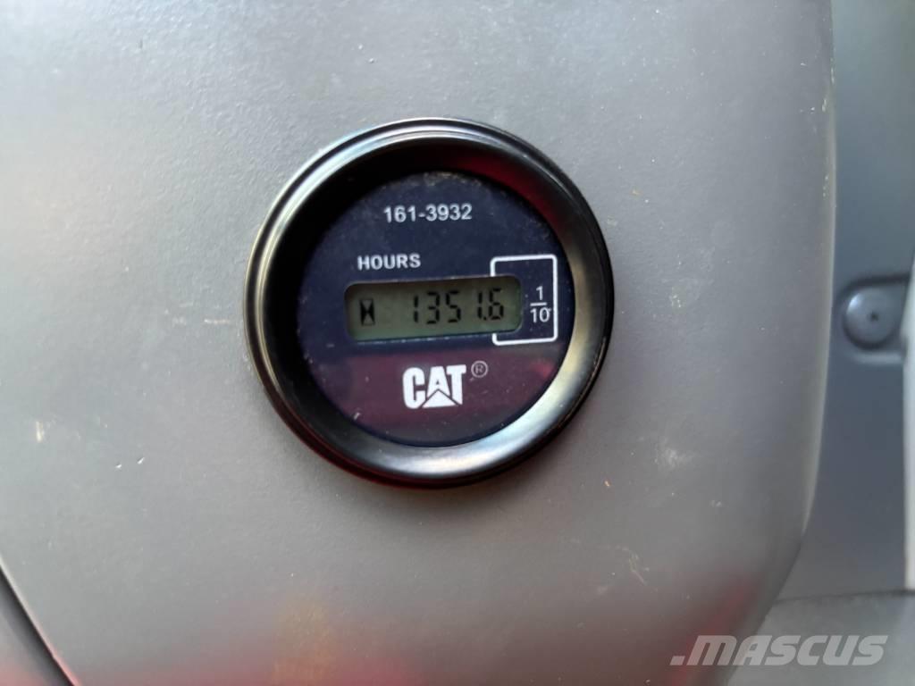 CAT 329 D 履帶式 挖土機/掘鑿機/挖掘機