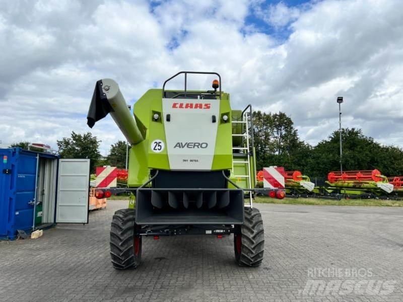 CLAAS AVERO 240 聯合收穫機