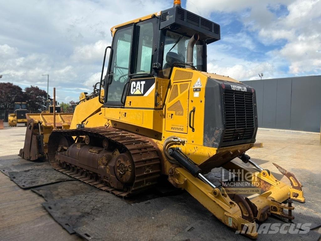 CAT 963 D 推土機