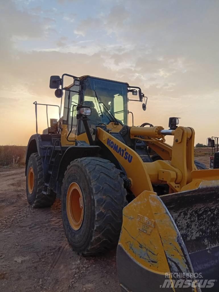 Komatsu WA 380-8 輪胎式裝載機