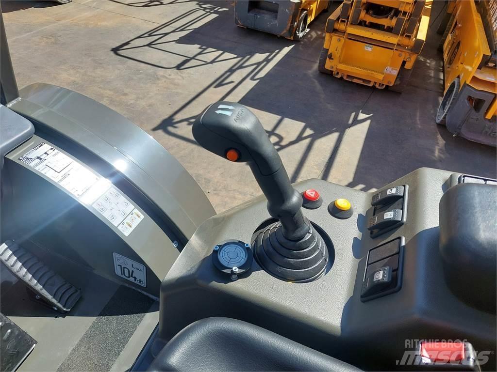 Ausa C201 Hx4 越野車