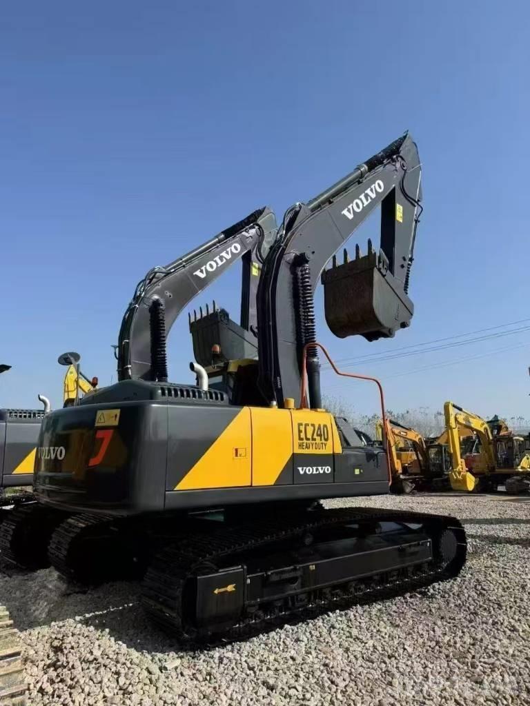 Volvo EC 240 履帶式 挖土機/掘鑿機/挖掘機
