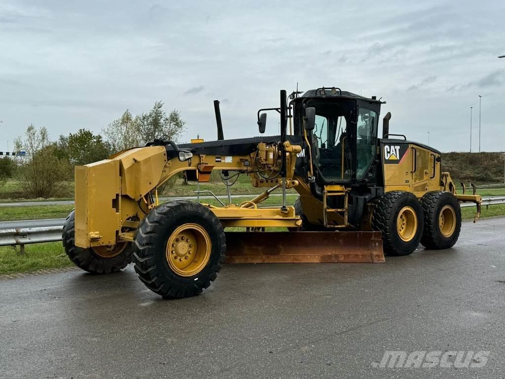CAT 140M 平土機