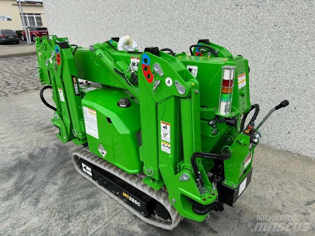 Maeda MC 285 CB-3 小型起重機