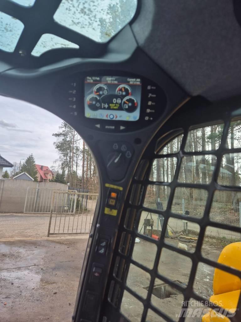 Bobcat T 590 滑移轉向裝載機