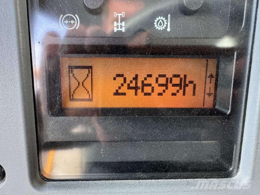 Volvo A 40 D 鉸接式起吊車