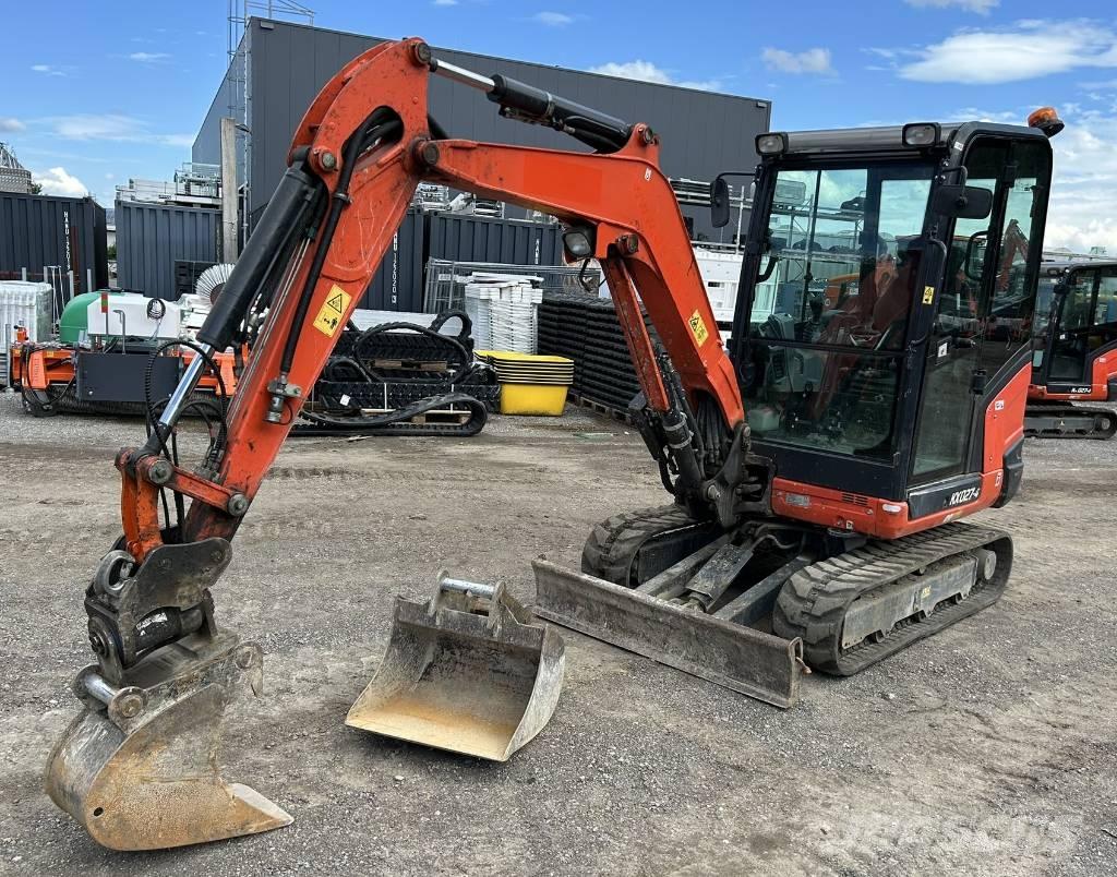 Kubota KX 027 小型挖土機/掘鑿機<7t(小型挖掘機)