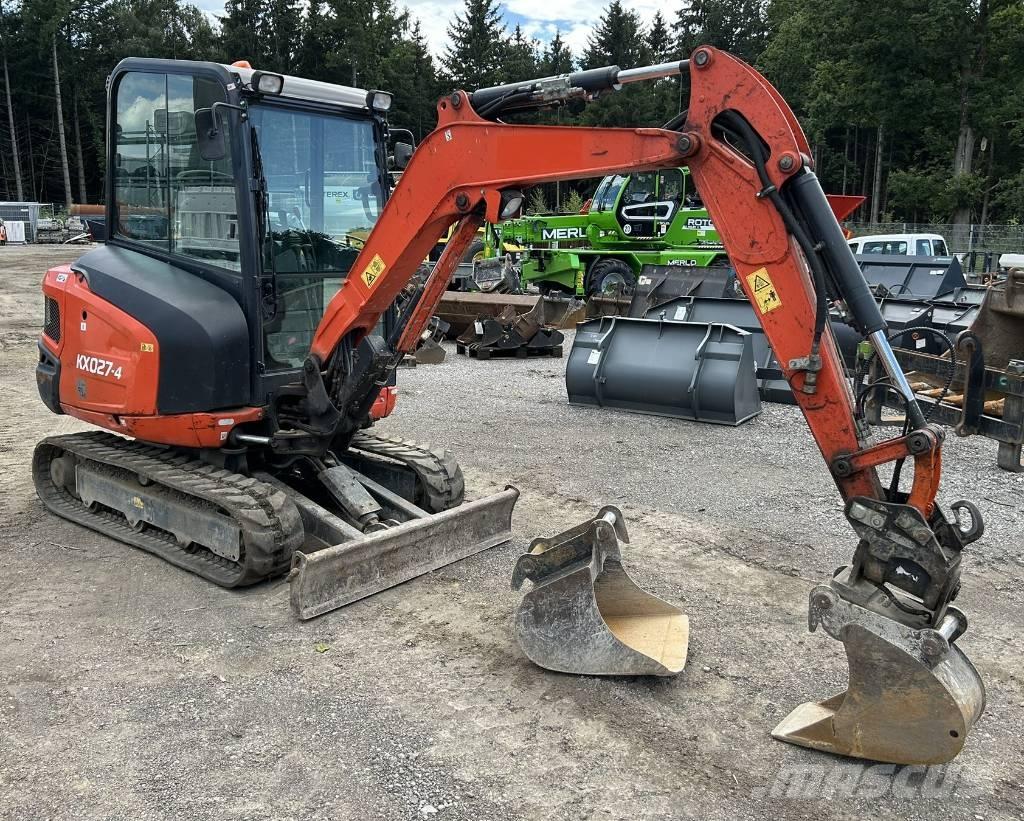 Kubota KX 027 小型挖土機/掘鑿機<7t(小型挖掘機)