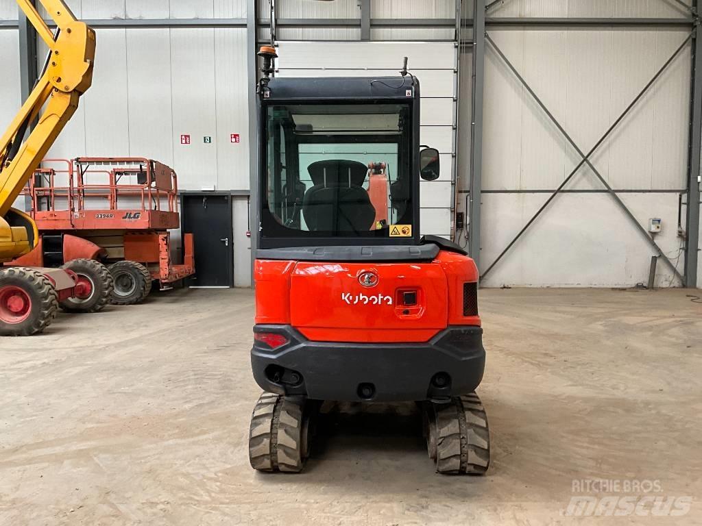 Kubota KX 027-4 小型挖土機/掘鑿機<7t(小型挖掘機)
