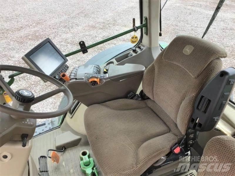 John Deere 8320 R 曳引機