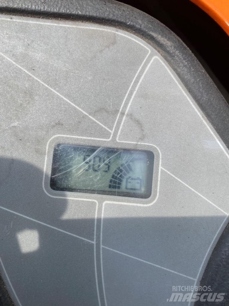 Rocla SP 16 行走控制式堆積機
