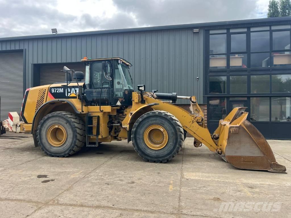 CAT 972 M 輪胎式裝載機