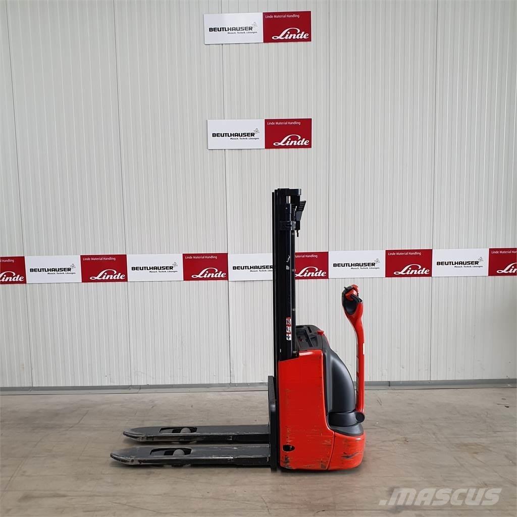 Linde L10 行走控制式堆積機