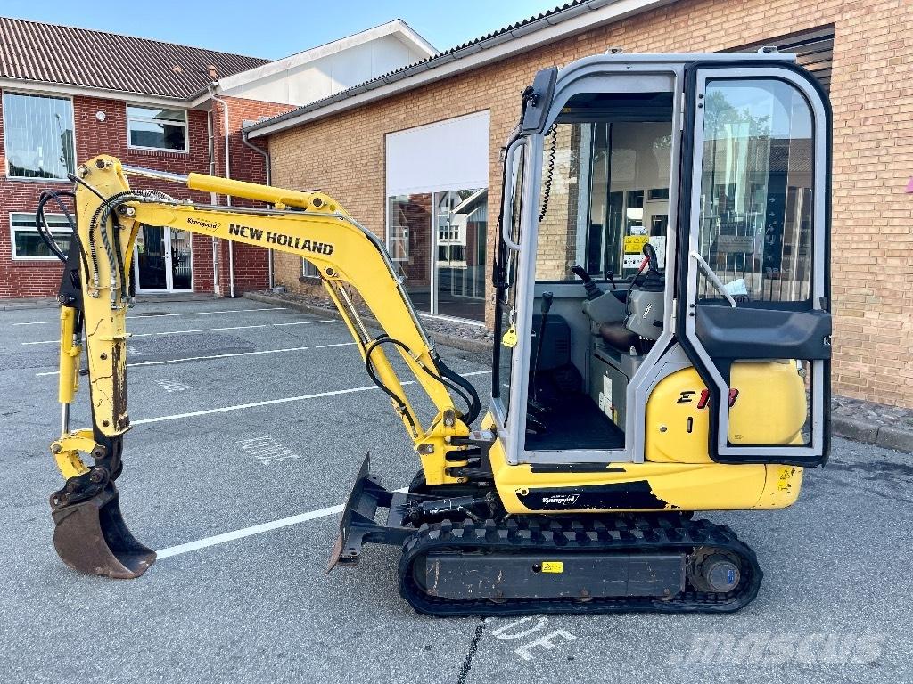 New Holland E 18 C 小型挖土機/掘鑿機<7t(小型挖掘機)