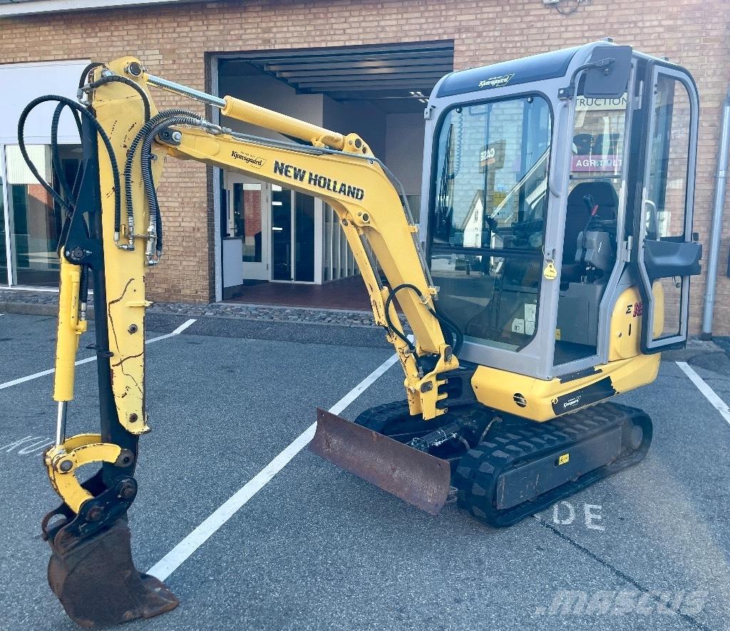 New Holland E 18 C 小型挖土機/掘鑿機<7t(小型挖掘機)