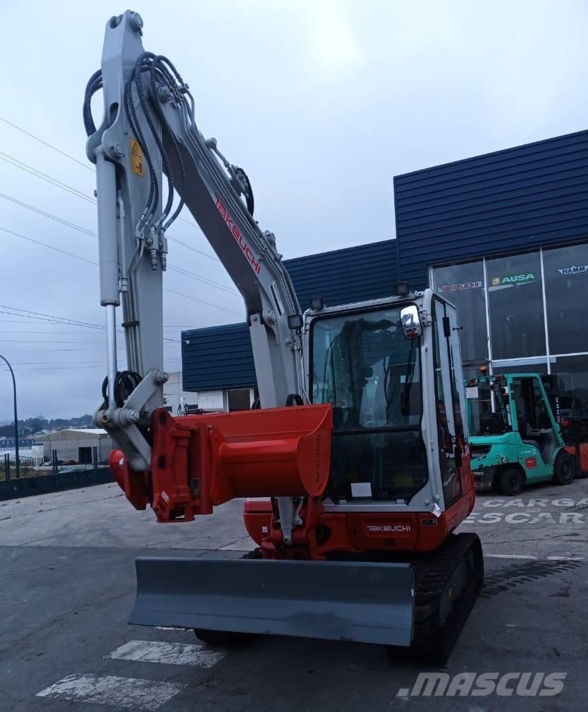 Takeuchi TB 240 小型挖土機/掘鑿機<7t(小型挖掘機)