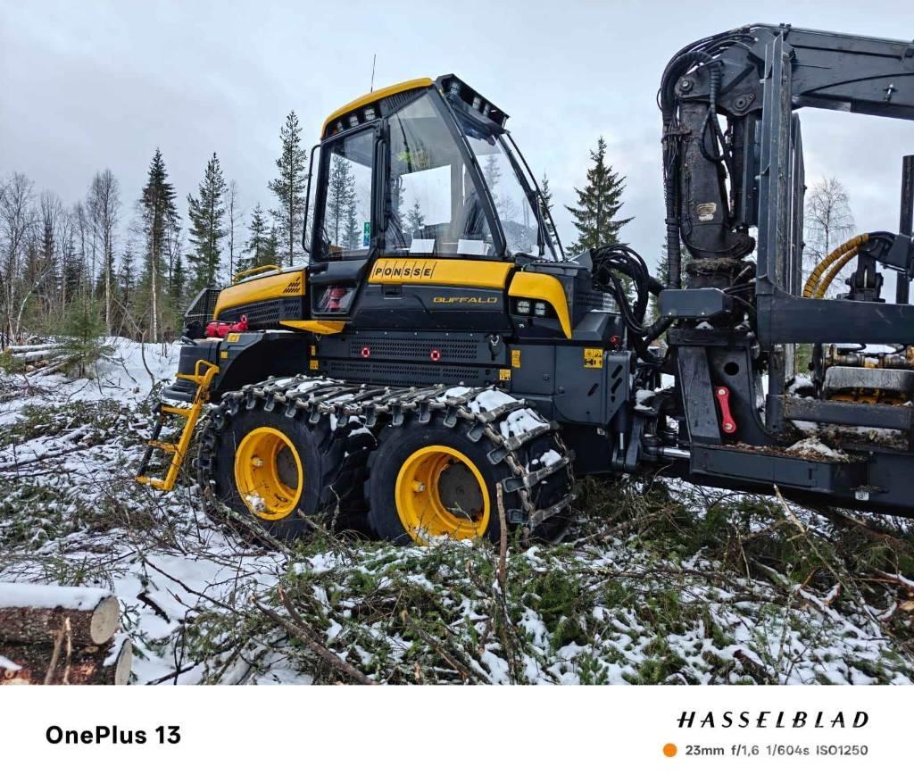 Ponsse Buffalo 8W 集運機