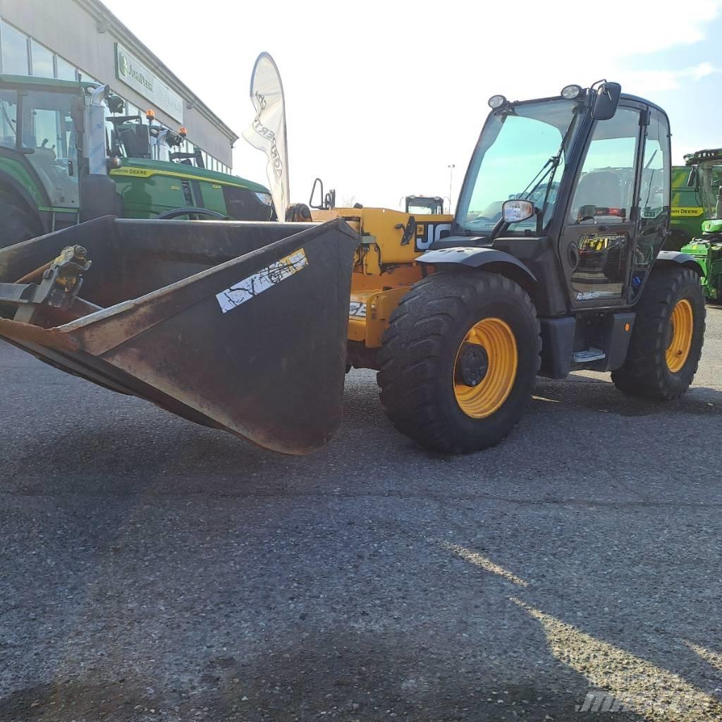 JCB 531-70 農業用伸縮臂裝載機