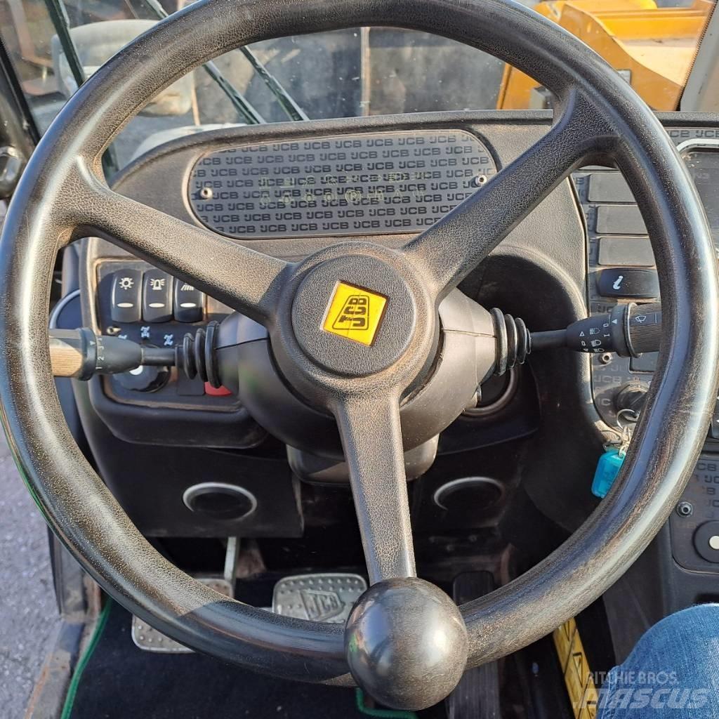 JCB 531-70 農業用伸縮臂裝載機