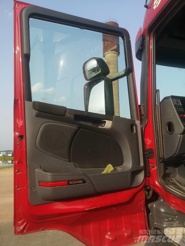 Scania R410 mega 曳引機組件