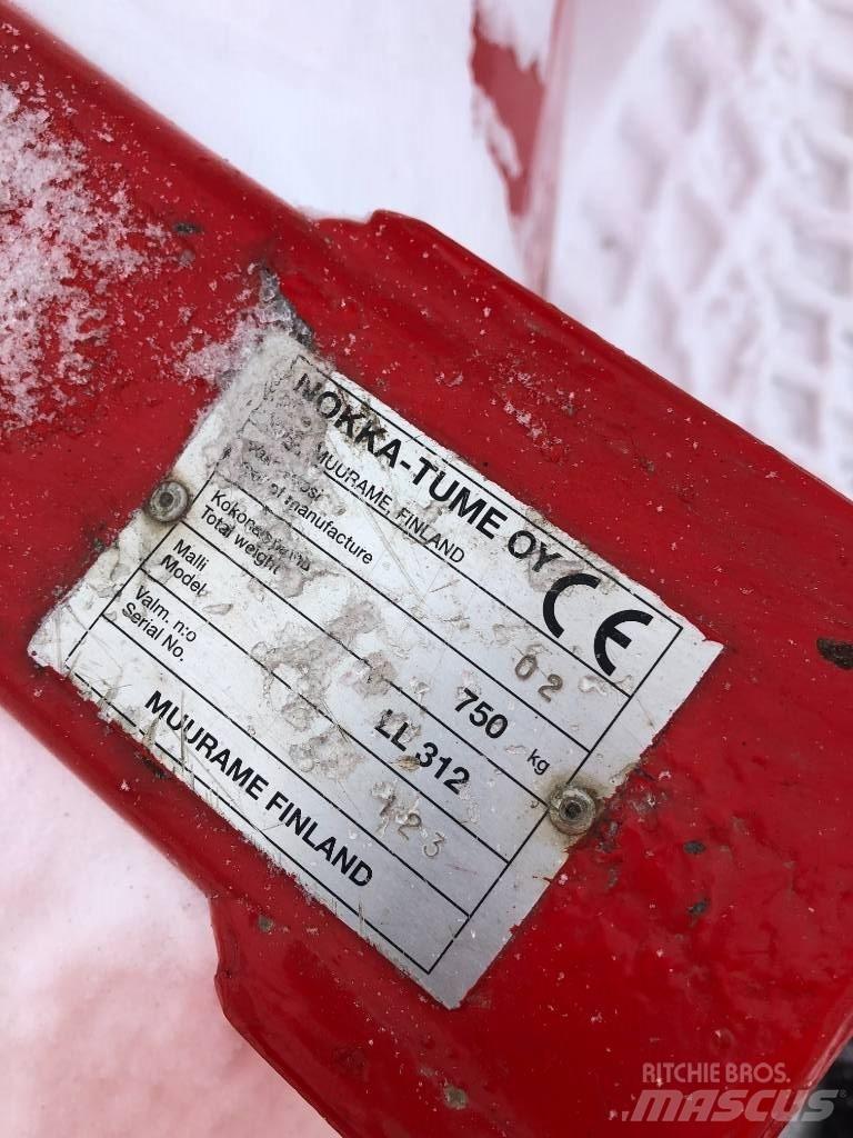 Esko 312 掃雪機
