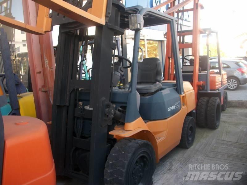 Toyota 7 FDJ 35 柴油卡車