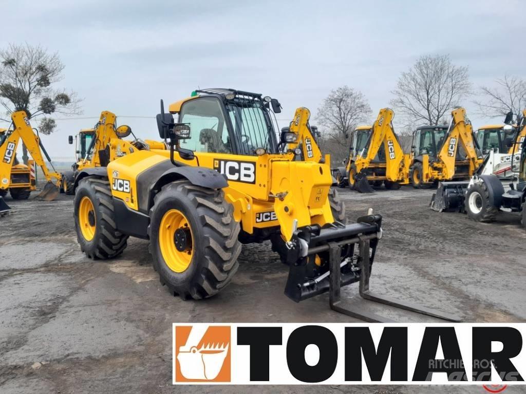 JCB 560-80 伸縮臂操作車