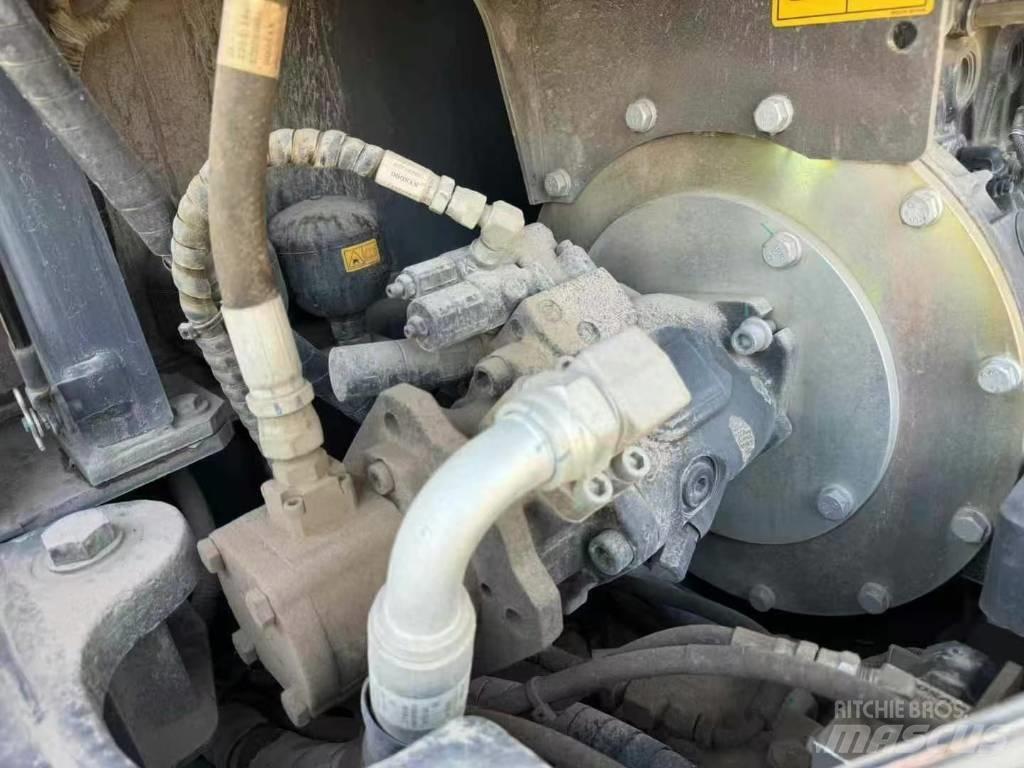 Doosan DX60W 旋轉式挖土機/掘鑿機/挖掘機