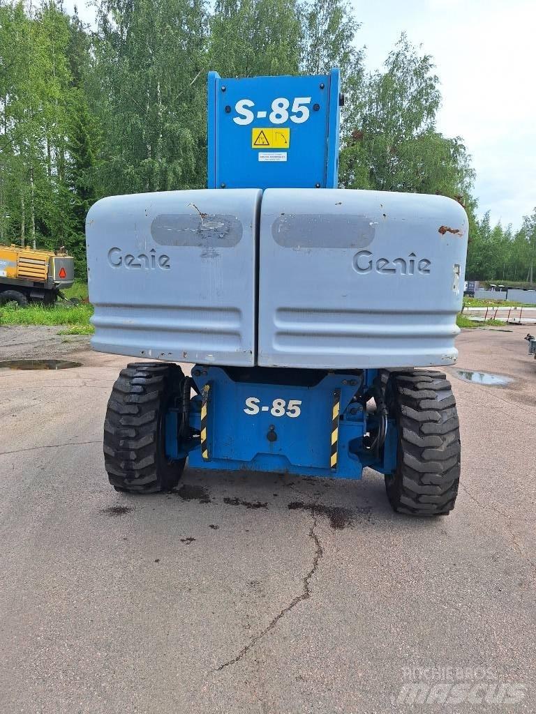 Genie S 85 曲臂高空作業車