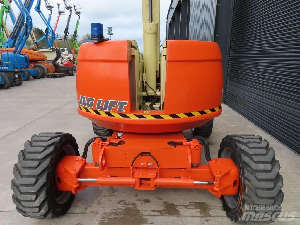 JLG 600 AJ 曲臂高空作業車