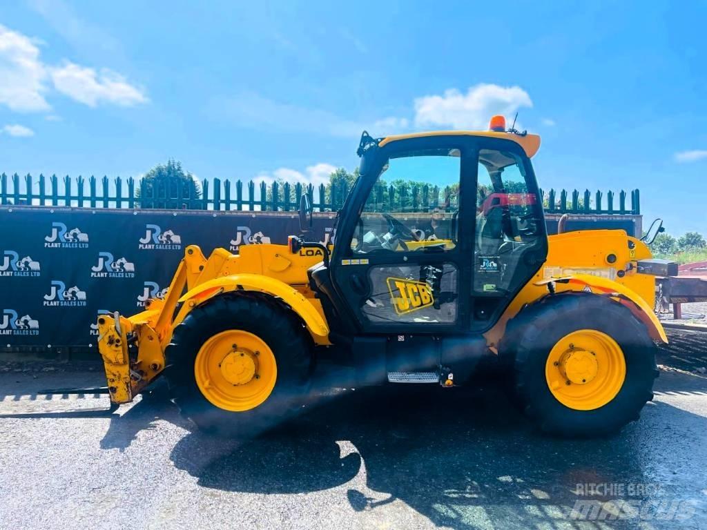JCB 530-70 FS 伸縮臂操作車
