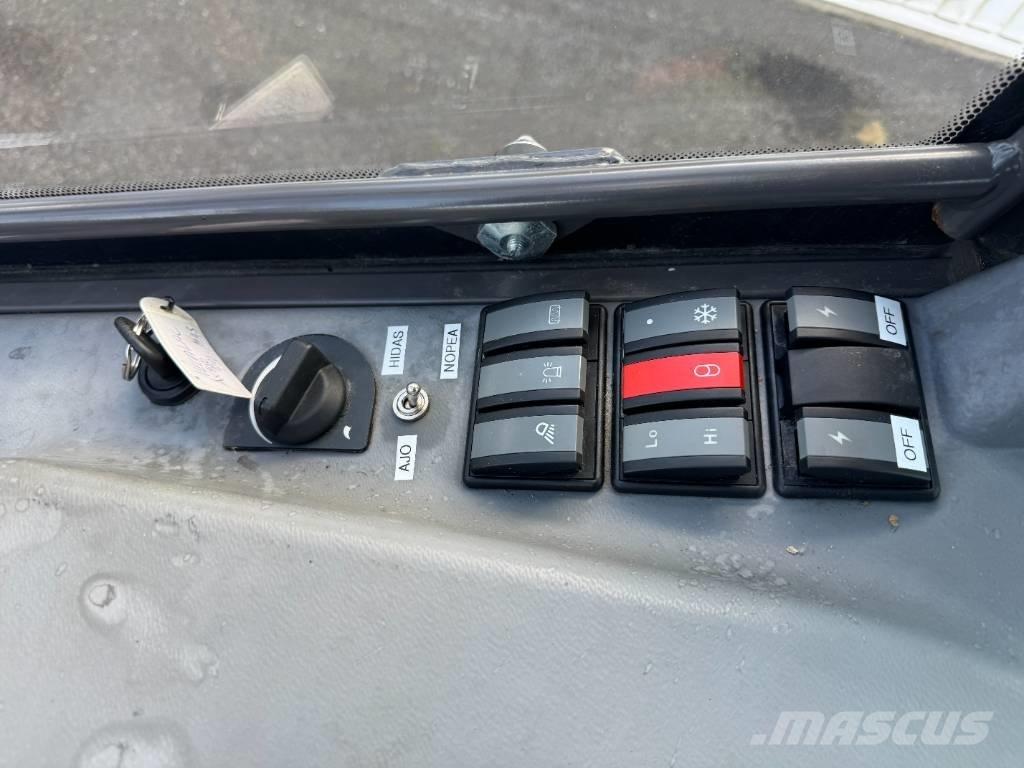 Mecalac AX 850 V 輪胎式裝載機