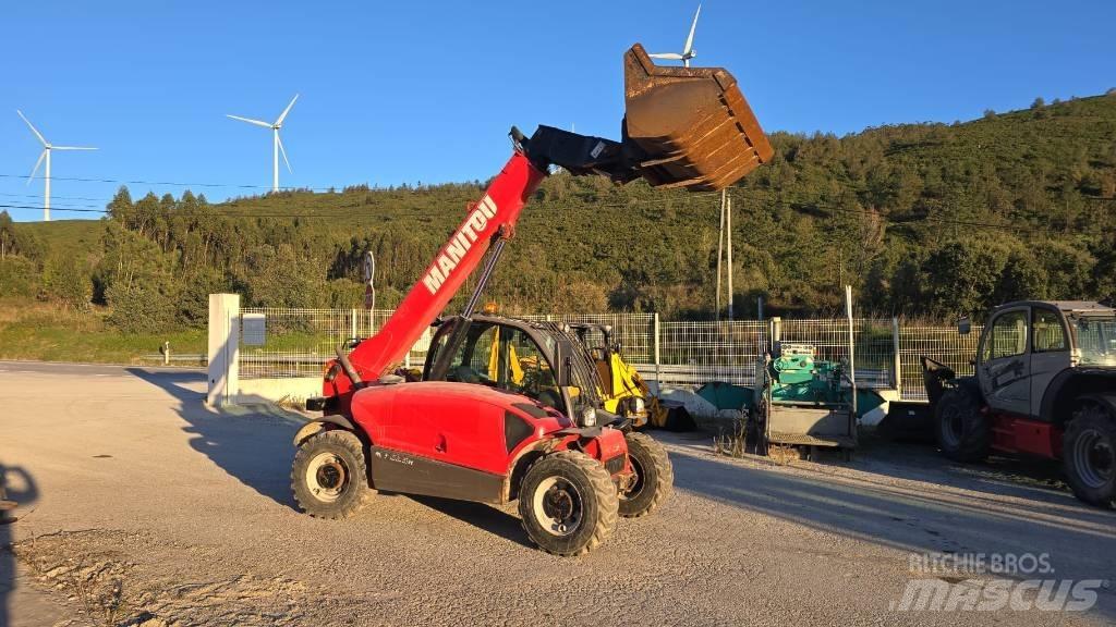 Manitou MT 625 伸縮臂操作車