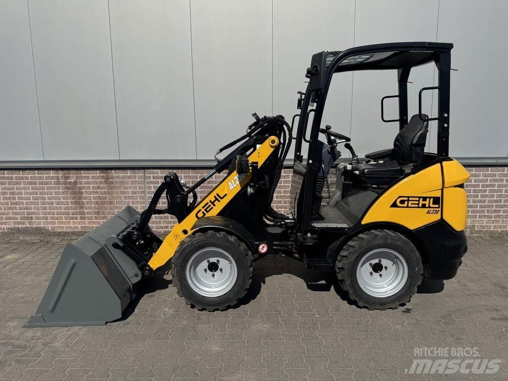 Gehl AL230 輪胎式裝載機