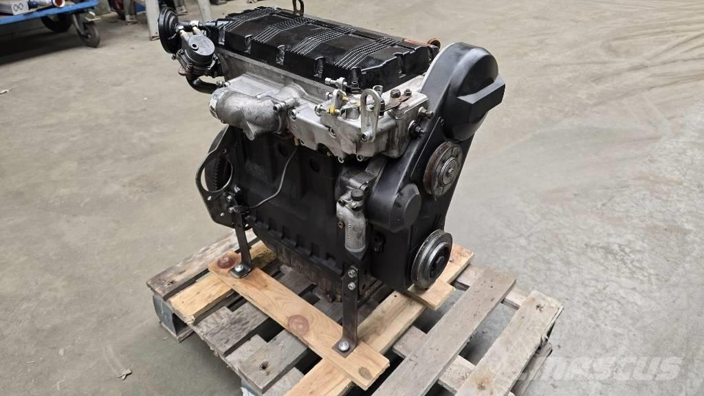 Lombardini LDW1404 引擎/發動機