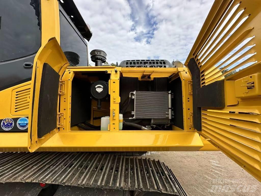 Komatsu PC 220 履帶式 挖土機/掘鑿機/挖掘機